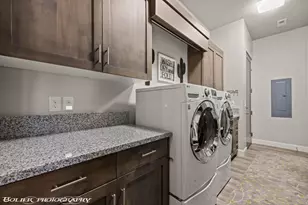 728 W Sir Monte Dr, Saint George, UT 84770 - Photo 36