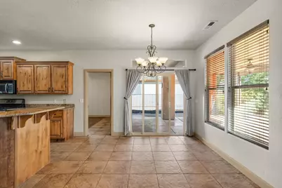 191 W 685 S, Ivins, UT 84738 - Photo 10