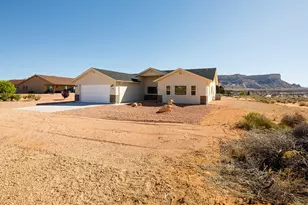 1140 S Independence Way, Big Water, UT 84741 - Photo 2