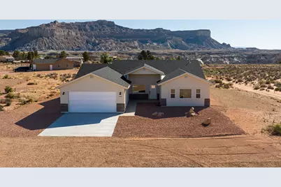 1140 S Independence Way, Big Water, UT 84741 - Photo 1