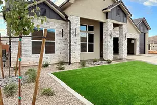 679 Goose Crk Dr, Washington, UT 84780 - Photo 2