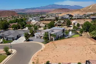 1067 E Bronco Dr, Washington, UT 84780 - Photo 46