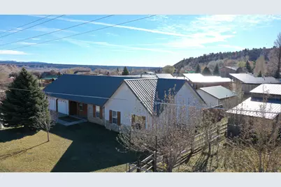 41 W Bryce Way, Tropic, UT 84776 - Photo 1