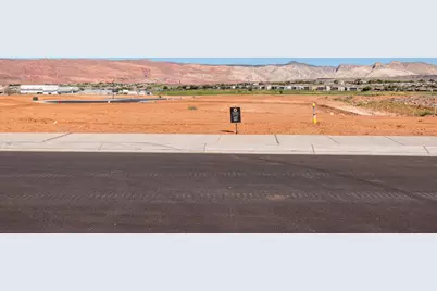 Cinder Bluffs Parkway - 207, Saint George, UT 84770 - Photo 2