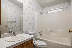 1360 N Dixie Downs Rd, Saint George, UT 84770 - Photo 12