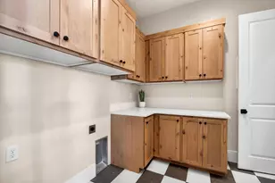 1886 N Chapman Dr, Washington, UT 84780 - Photo 30