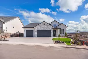 1886 N Chapman Dr, Washington, UT 84780 - Photo 2