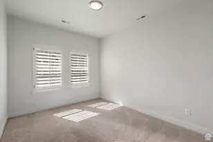 8915 S 660 E, Sandy, UT 84070 - Photo 26