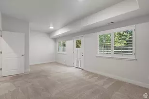 8915 S 660 E, Sandy, UT 84070 - Photo 18