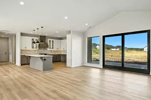 680 S Heritage Hls Dr, Parowan, UT 84761 - Photo 10