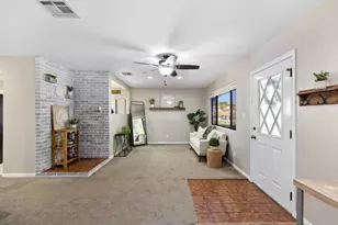 186 S 200 W, Washington, UT 84780 - Photo 2