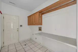 3167 Canyon View Dr, Santa Clara, UT 84765 - Photo 14