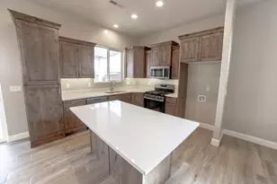 3038 W 590 N, Hurricane, UT 84737 - Photo 4