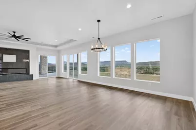 1376 725 S, Hurricane, UT 84737 - Photo 14