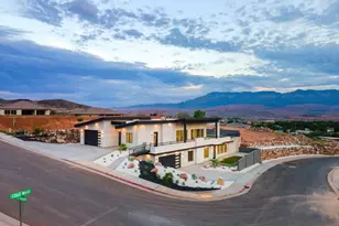 1376 725 S, Hurricane, UT 84737 - Photo 2