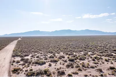 984 W 5450 N, Beryl, UT 84714 - Photo 2