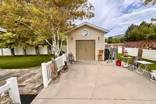 390 N 200 W, Parowan, UT 84761 - Photo 34