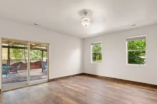 857 N Old Farms Rd, Dammeron Valley, UT 84783 - Photo 16