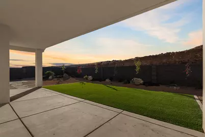824 S 1690 W, Hurricane, UT 84737 - Photo 52
