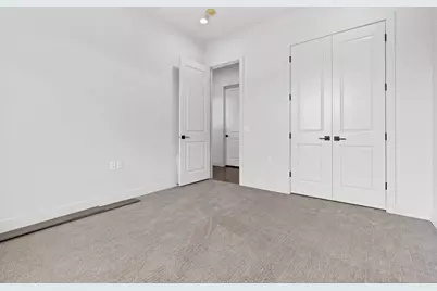 948 Mesa Ave, Toquerville, UT 84774 - Photo 6