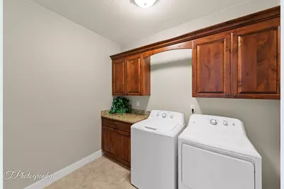 3272 W 2650 S, Hurricane, UT 84737 - Photo 10