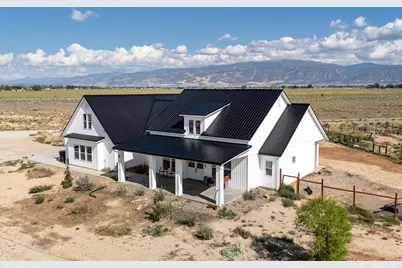 4693 N 3800 W, Cedar City, UT 84721 - Photo 4