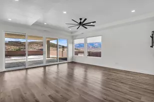 662 S 1800 W, Hurricane, UT 84737 - Photo 6