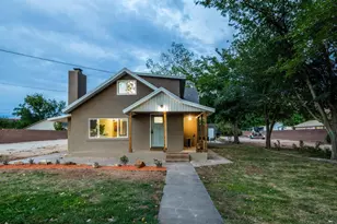 361 S 300 W, Hurricane, UT 84737 - Photo 2