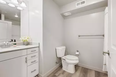 6159 W Winding Way #M106, Hurricane, UT 84737 - Photo 4