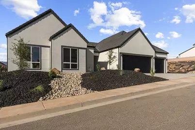 1585 E Black Brush Dr, Washington, UT 84780 - Photo 2
