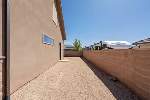 2546 E 3000 S Circle, Saint George, UT 84790 - Photo 40