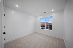 954 E Malibu Dr, Washington, UT 84780 - Photo 24