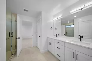 954 E Malibu Dr, Washington, UT 84780 - Photo 32