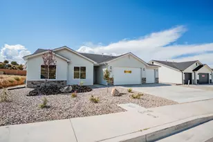 606 S Foundation Trail Trail, Cedar City, UT 84720 - Photo 2