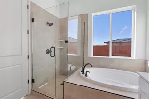697 S 230 W, Ivins, UT 84738 - Photo 18