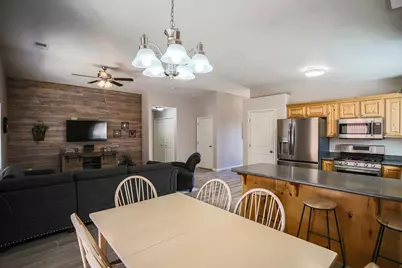 2031 E Colorado St #204, Saint George, UT 84790 - Photo 10