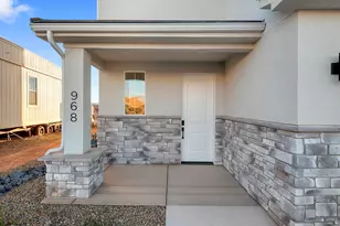 968 E Malibu Dr, Washington, UT 84780 - Photo 4