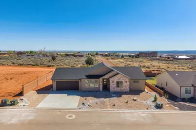 1193 W Kokopelli Street, Hildale, UT 84784 - Photo 2
