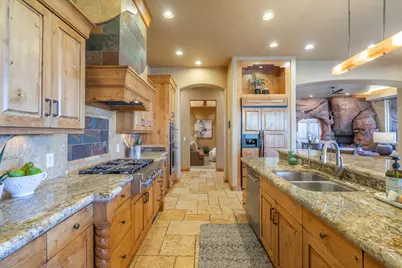 2919 N Chinle Cir, Saint George, UT 84770 - Photo 30