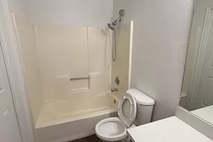 1050 E 500 S, Saint George, UT 84790 - Photo 4