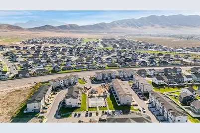 5214 Folkstone Drive Dr, Eagle Mountain, UT 84005 - Photo 32