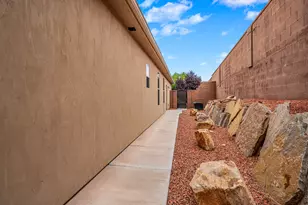 41 S Chalon Circle, Saint George, UT 84770 - Photo 38