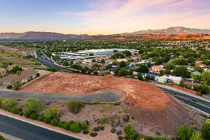 584 S Dixie Dr, Saint George, UT 84770 - Photo 1