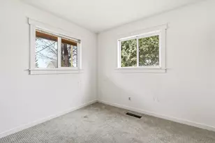 95 S 200 E, Cedar City, UT 84720 - Photo 18