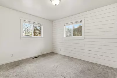 95 S 200 E, Cedar City, UT 84720 - Photo 16