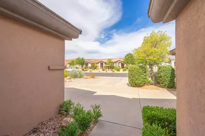 3404 E Sweetwater Springs Dr, Washington, UT 84780 - Photo 8