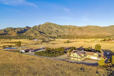 1109 E 400 S, New Harmony, UT 84757 - Photo 6