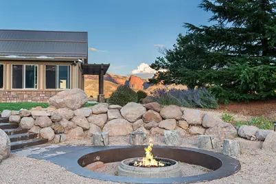 1109 E 400, New Harmony, UT 84757 - Photo 38