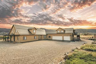 1109 E 400 S, New Harmony, UT 84757 - Photo 2