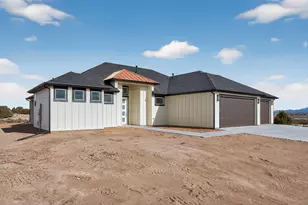 4192 W Midvalley Rd, Cedar City, UT 84721 - Photo 2